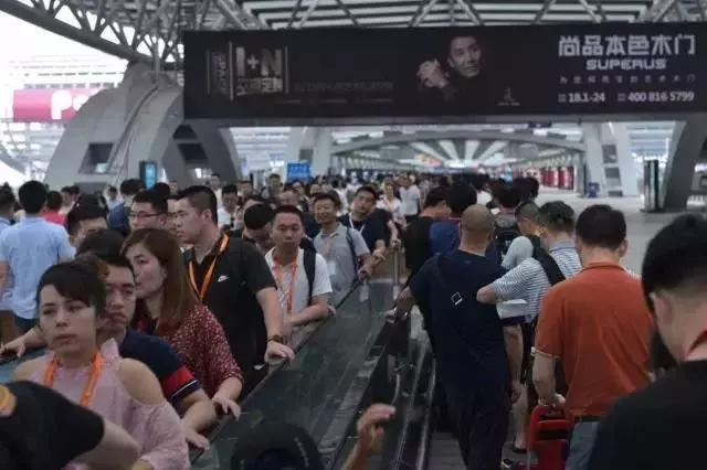 引爆行业！新格尔阳光房软件震撼中国建博会，现场火爆超预期