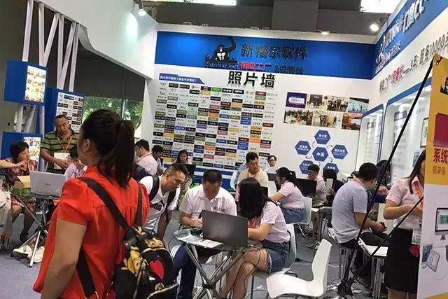 引爆行业！新格尔阳光房软件震撼中国建博会，现场火爆超预期